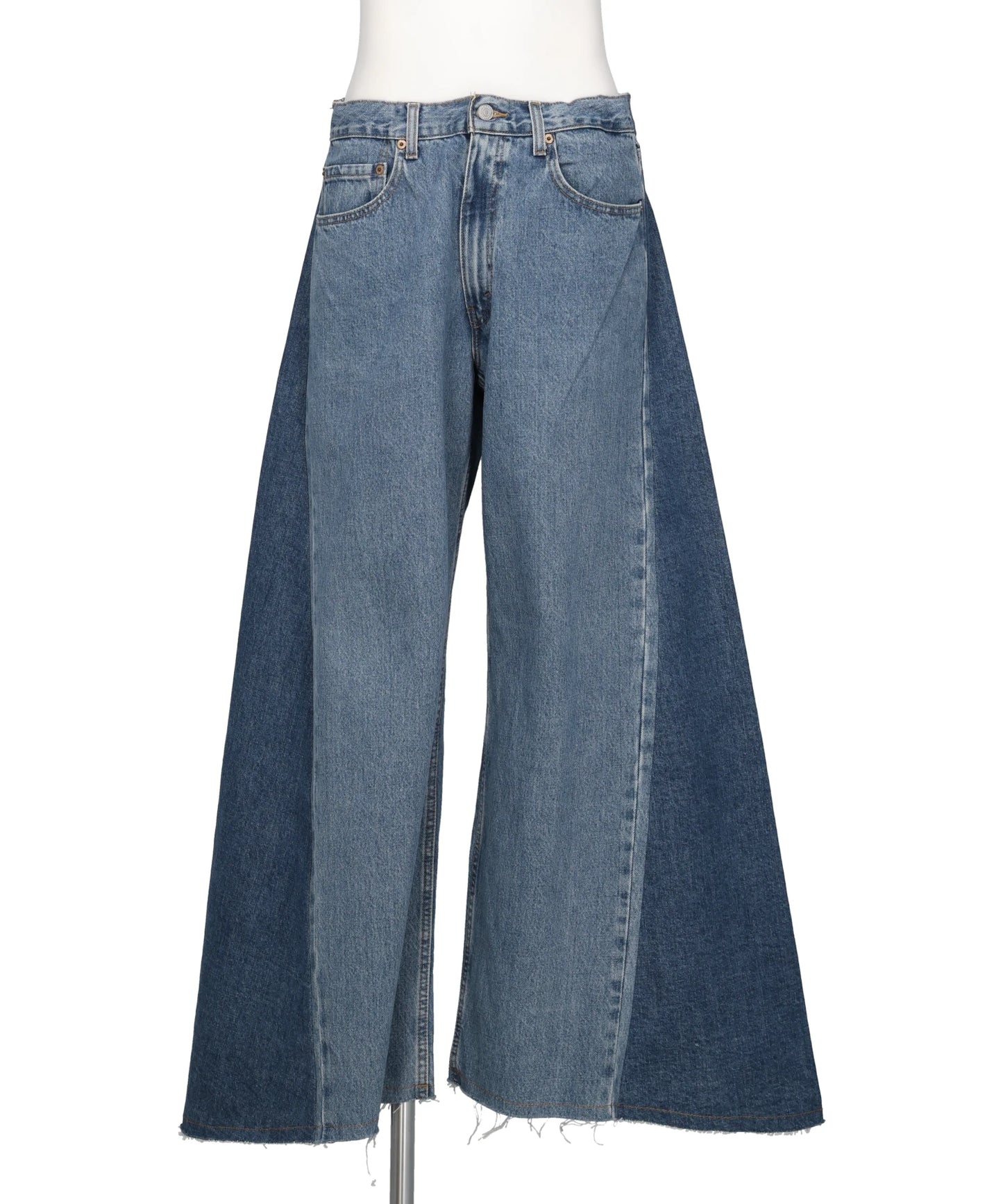 RequaL≡(リコール)MIDWEST EXCLUSIVE RECRAFTBAGGY DENIM PANTS