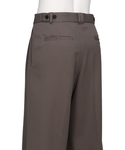 3PLEATED WIDE-LEG TROUSERS