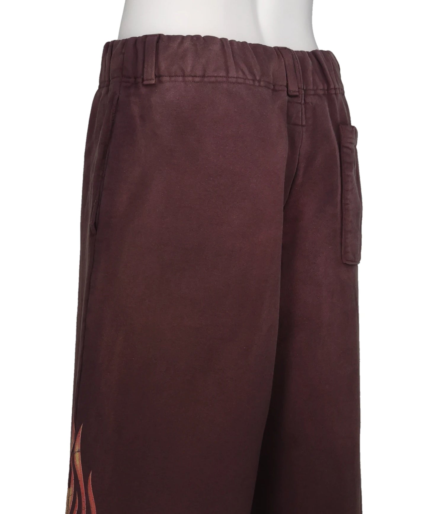 “SKULL FLAME” DISTRESSED SWEAT PANTS