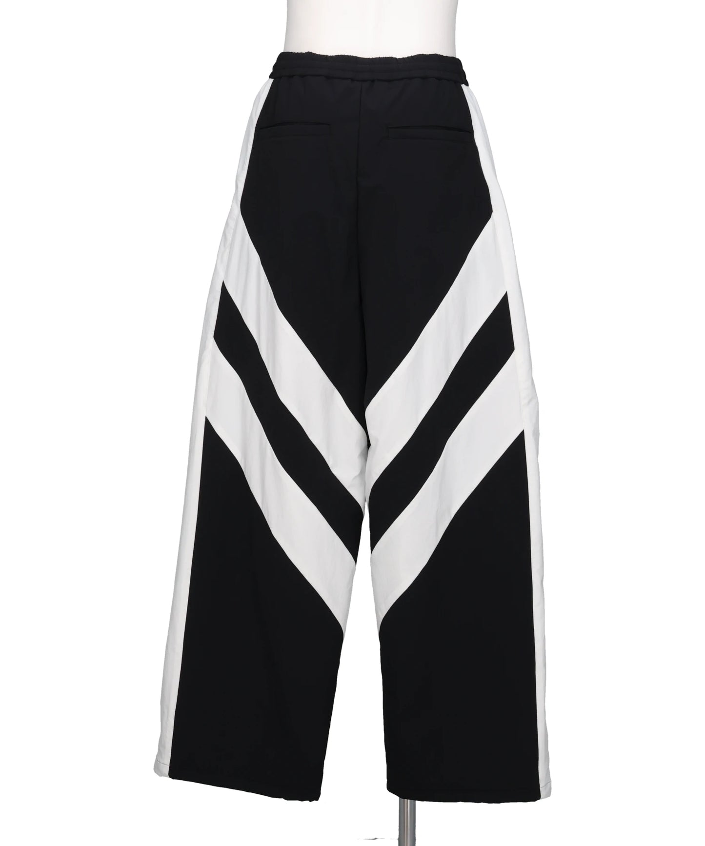 CHEVRON PUFFER NYLON TROUSER