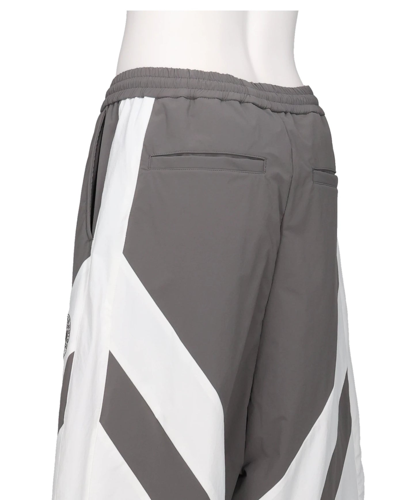 CHEVRON PUFFER NYLON TROUSER