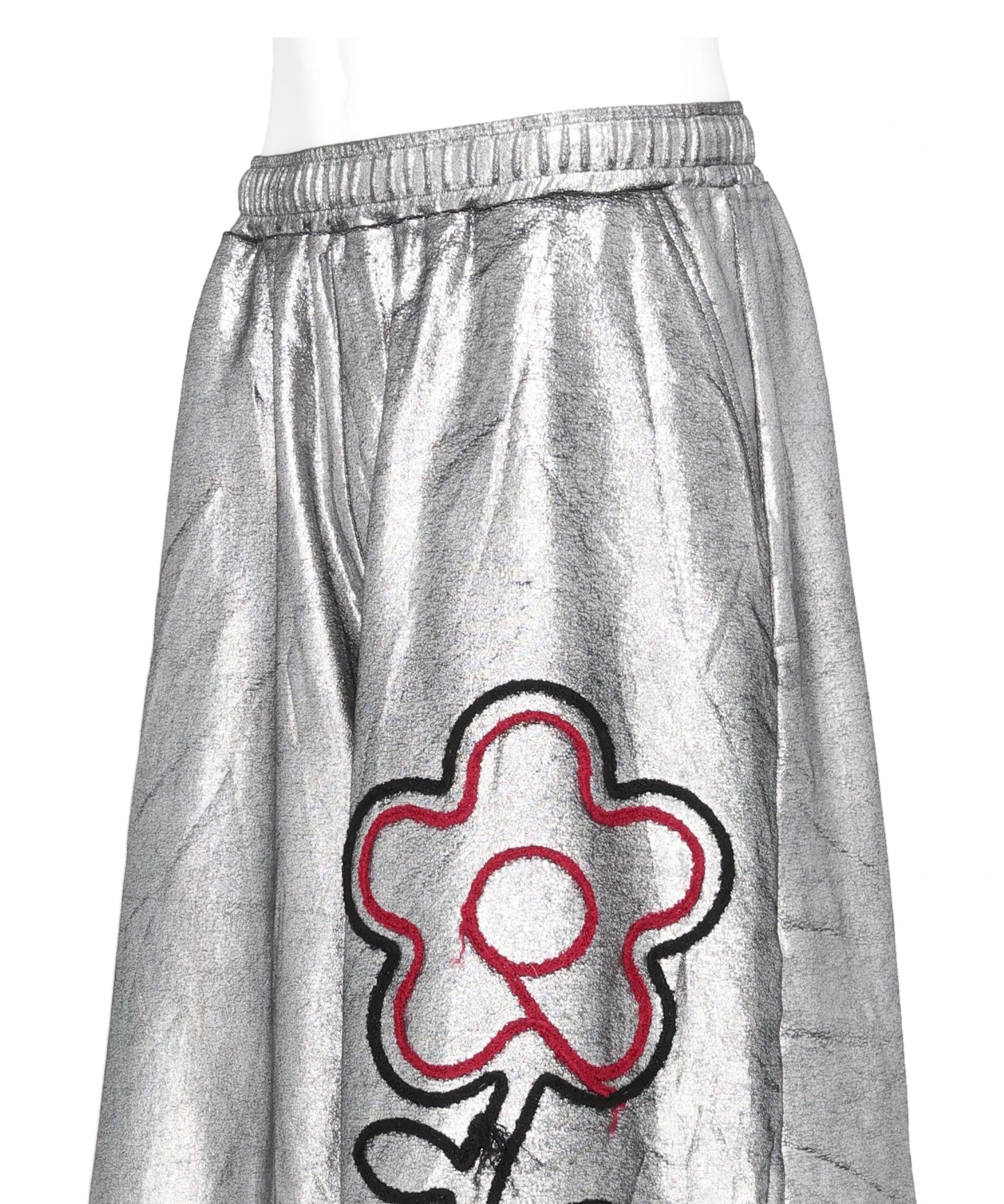 FLOWER CORD EMBROIDERY VELOUR SHORT PANTS