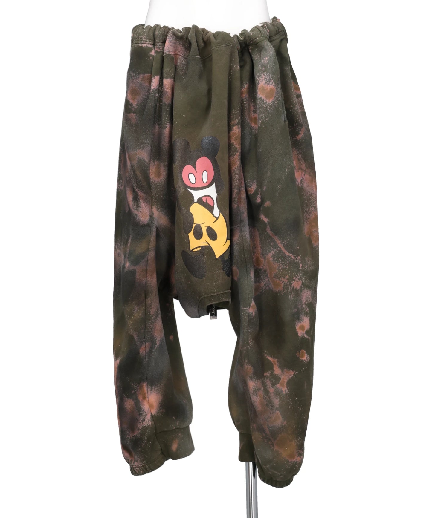 CHARACTER DAMAGE REBIRTH PULLOVER PANTS