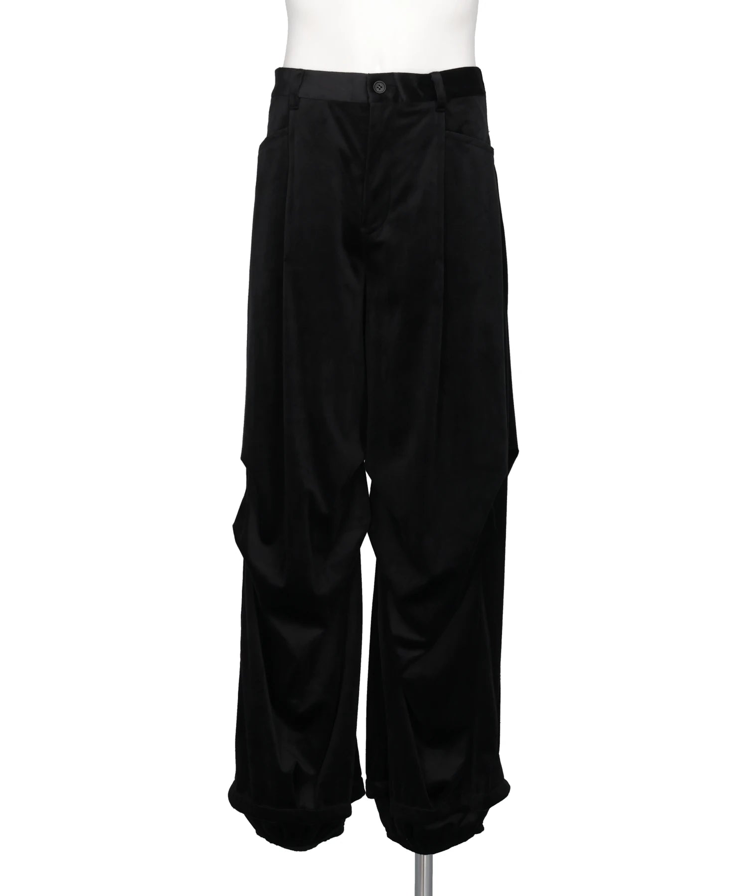 TAAKK(ターク)DRAPED VELVET TUCK PANTS