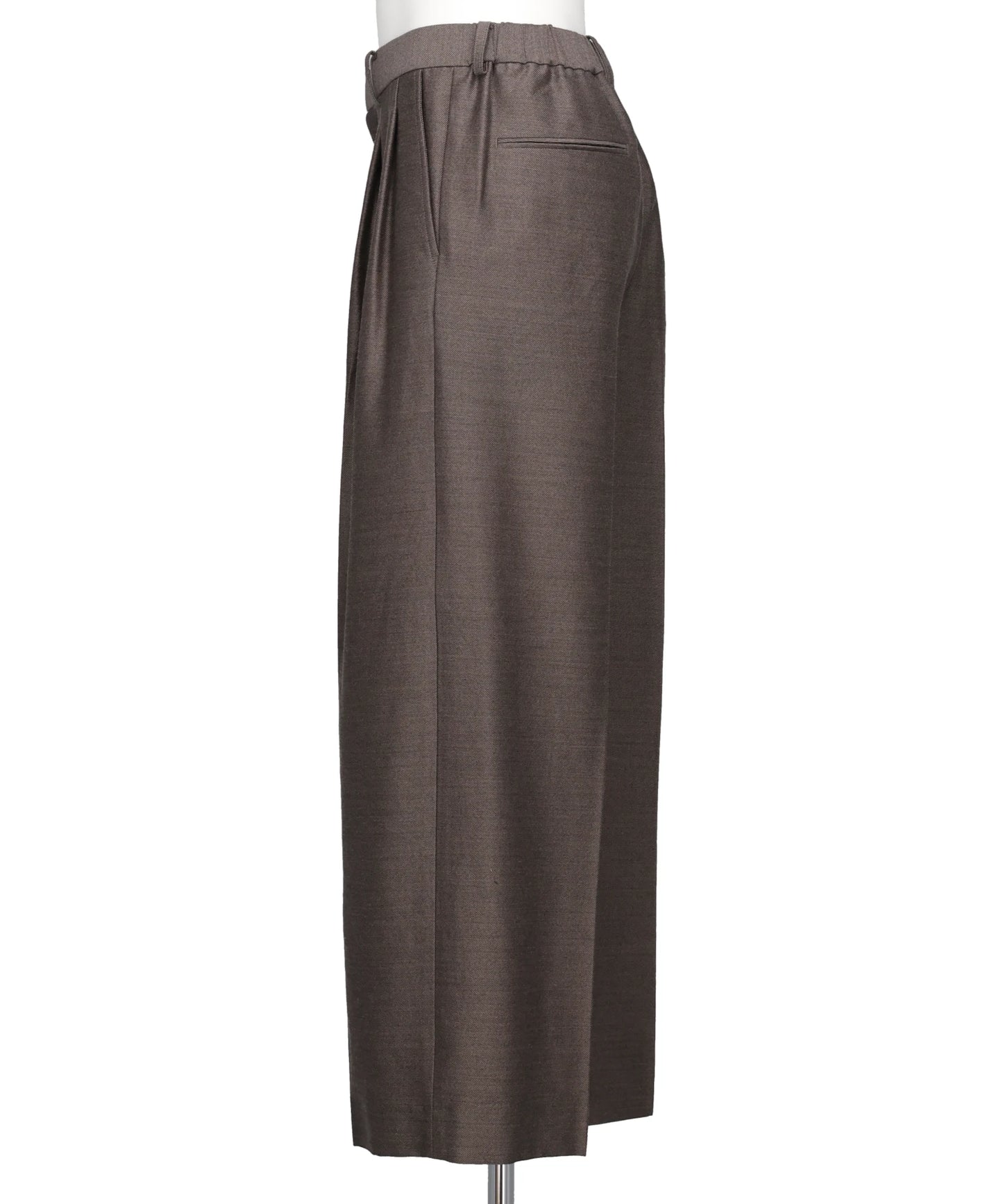 TWO-TUCK WIDE TROUSERS