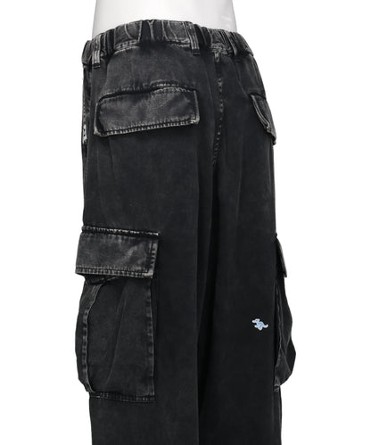 MILITARY PANTS w KIDS STICKER