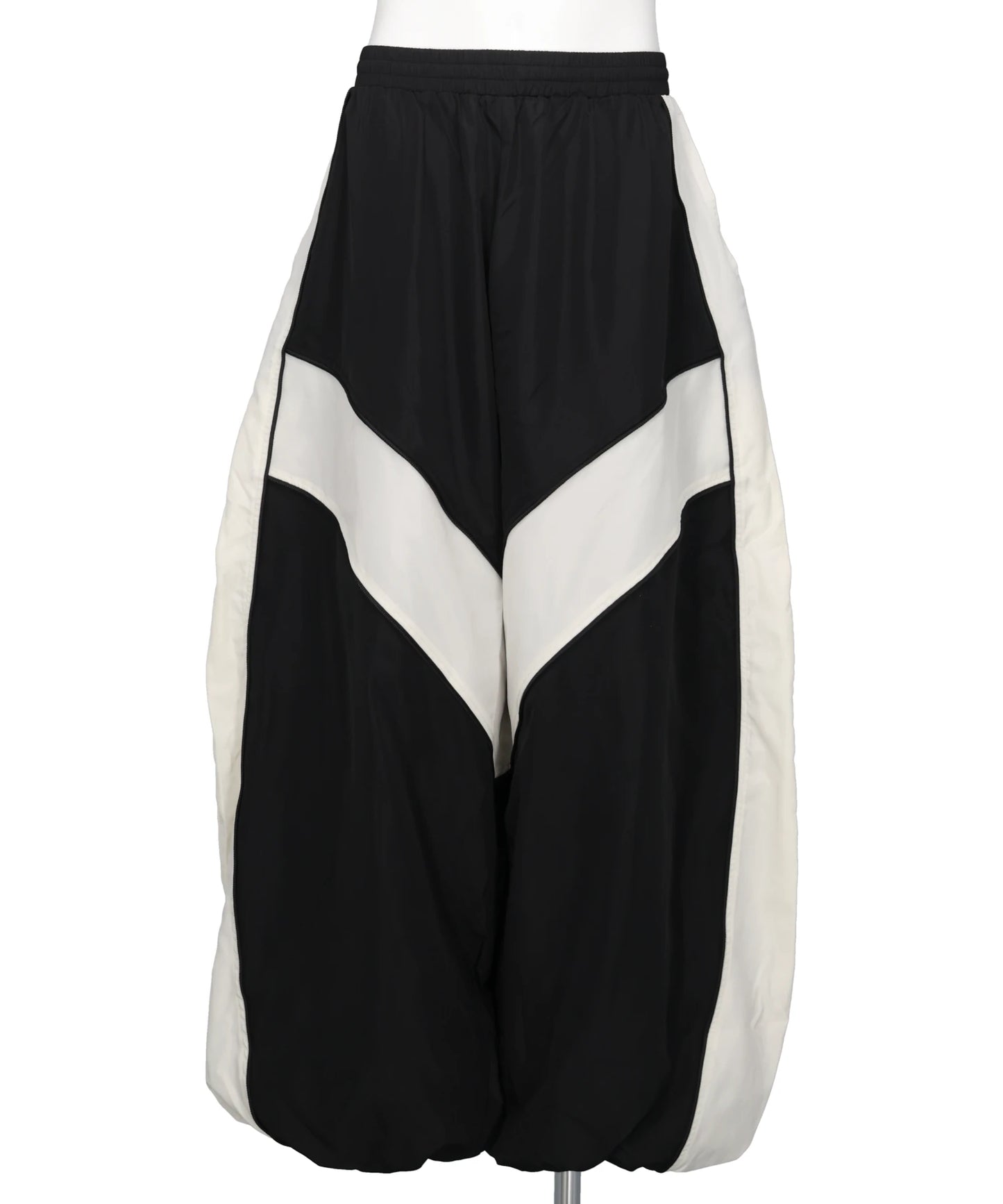 VIVIANO(ヴィヴィアーノ) 2026AW BALLOON TRACK TROUSERS VM-AW26-P11