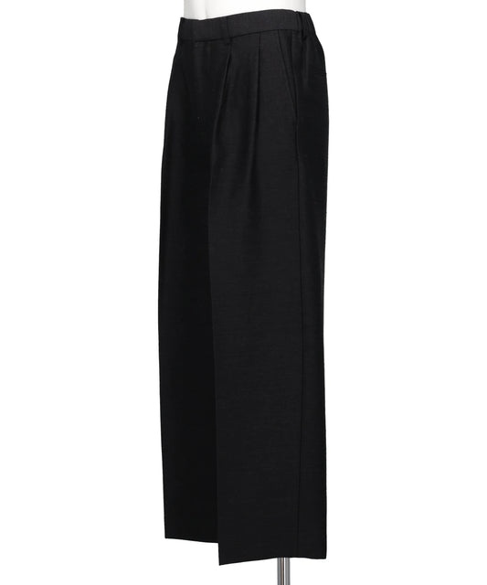 TWO-TUCK WIDE TROUSERS