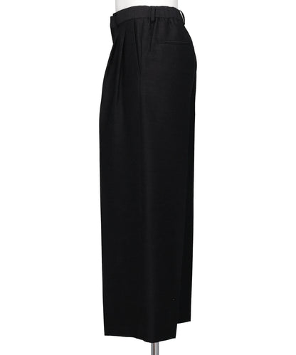 TWO-TUCK WIDE TROUSERS