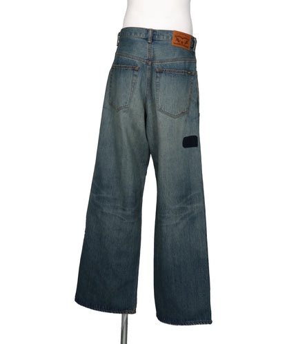 REPAIRED BAGGY JEANS