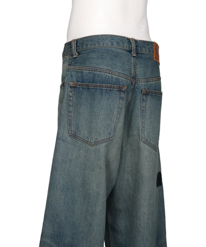 REPAIRED BAGGY JEANS