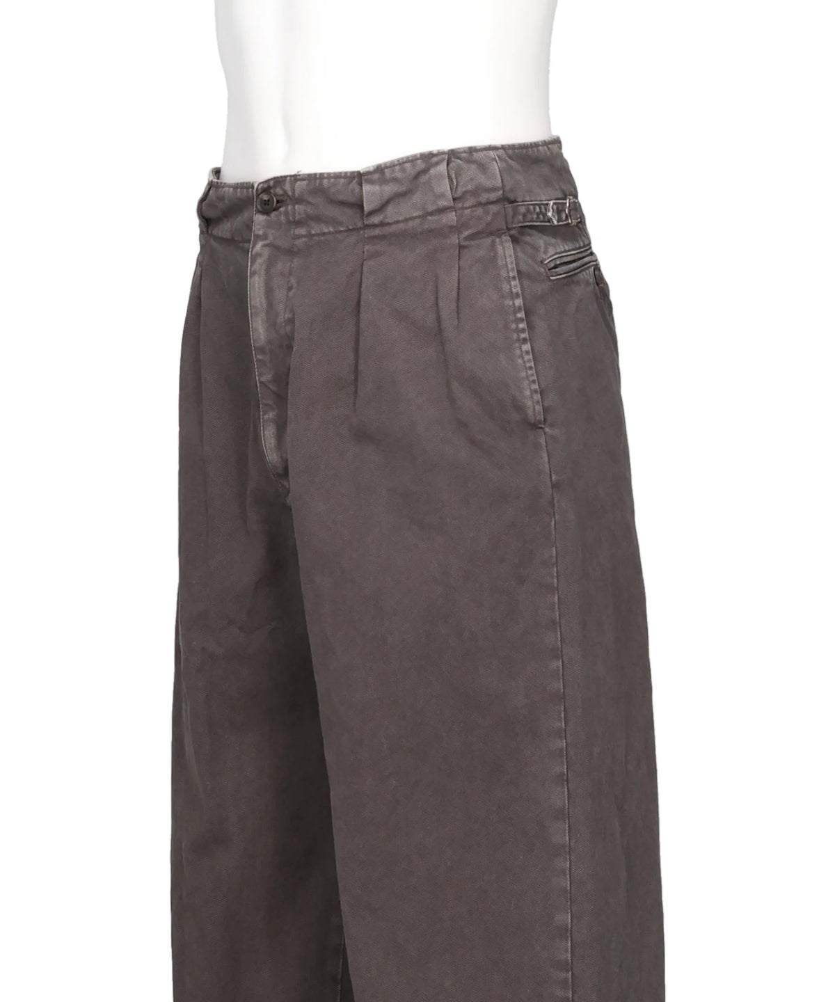 PEACHED COTTON TWILL GARMENT-DYE2PLEATED TROUSERS