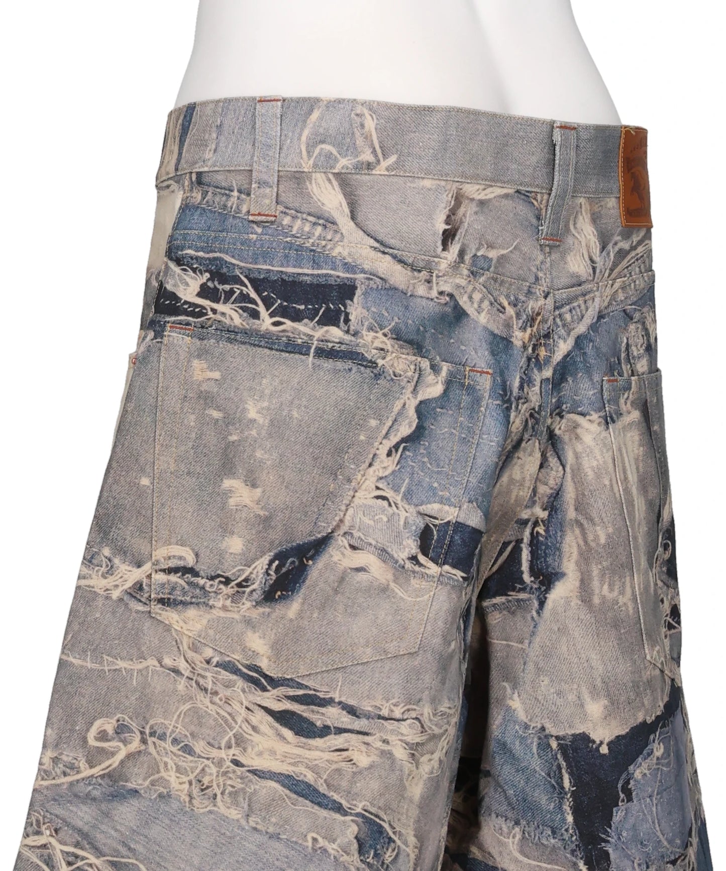 TROMPE-L'OEIL PRINT BERMUDA SHORTS