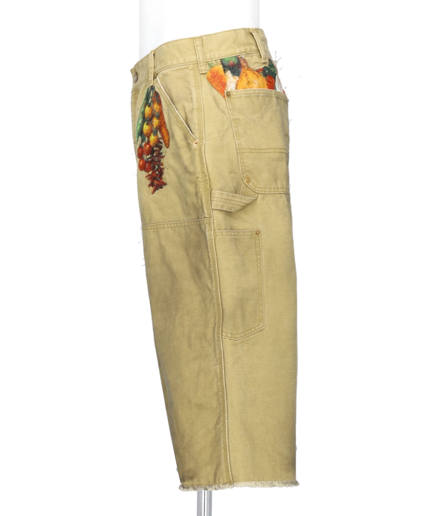 VEGETABLE EMBROIDERY CUT-OFF PANTS