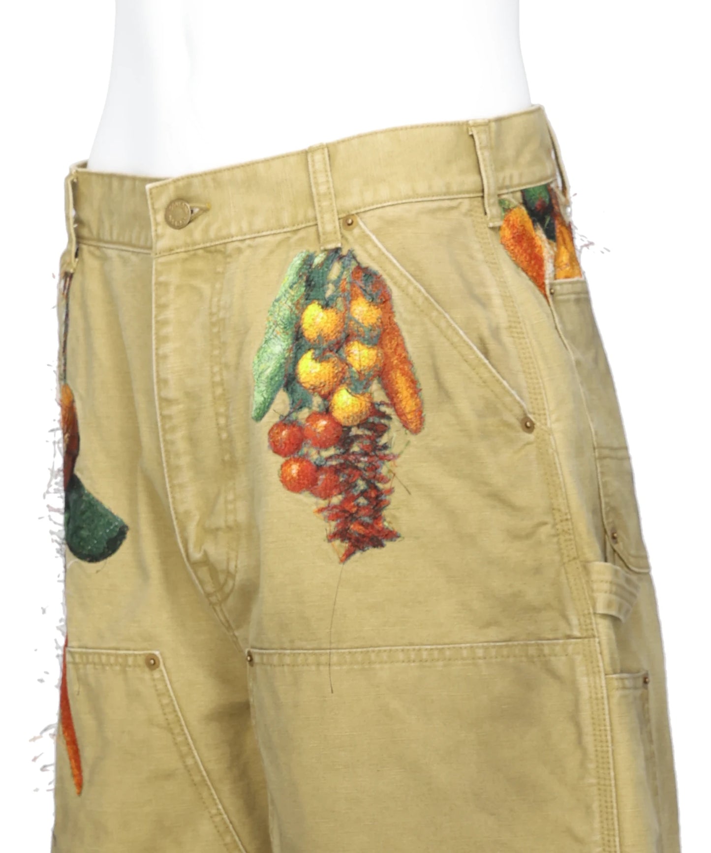 VEGETABLE EMBROIDERY CUT-OFF PANTS