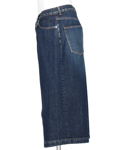 WASHED DENIM TUCKED WIDE SHORTS