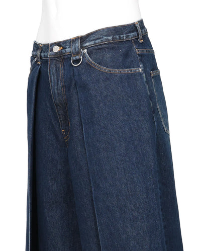 WASHED DENIM TUCKED WIDE SHORTS