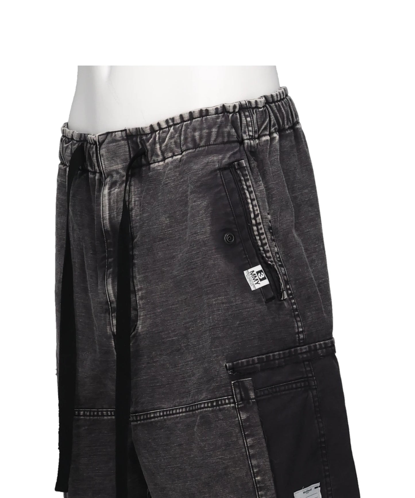 DAMAGED CARGO SHORT PANTS