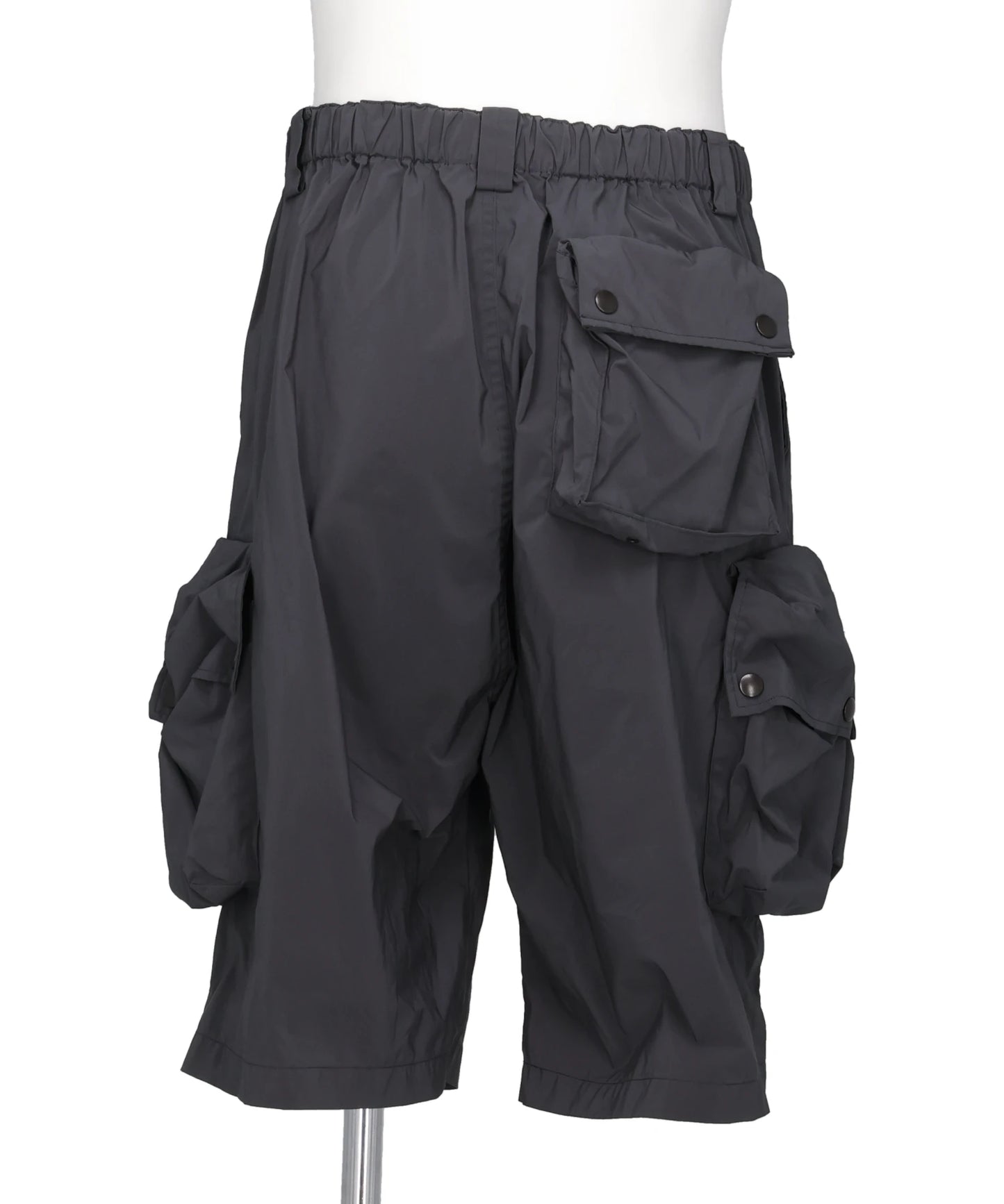 NYLON MULTI POCKET SHORTS