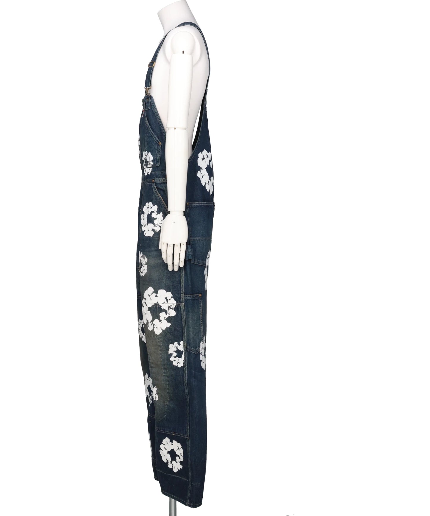 DT_OVER ALL/CT WREATH