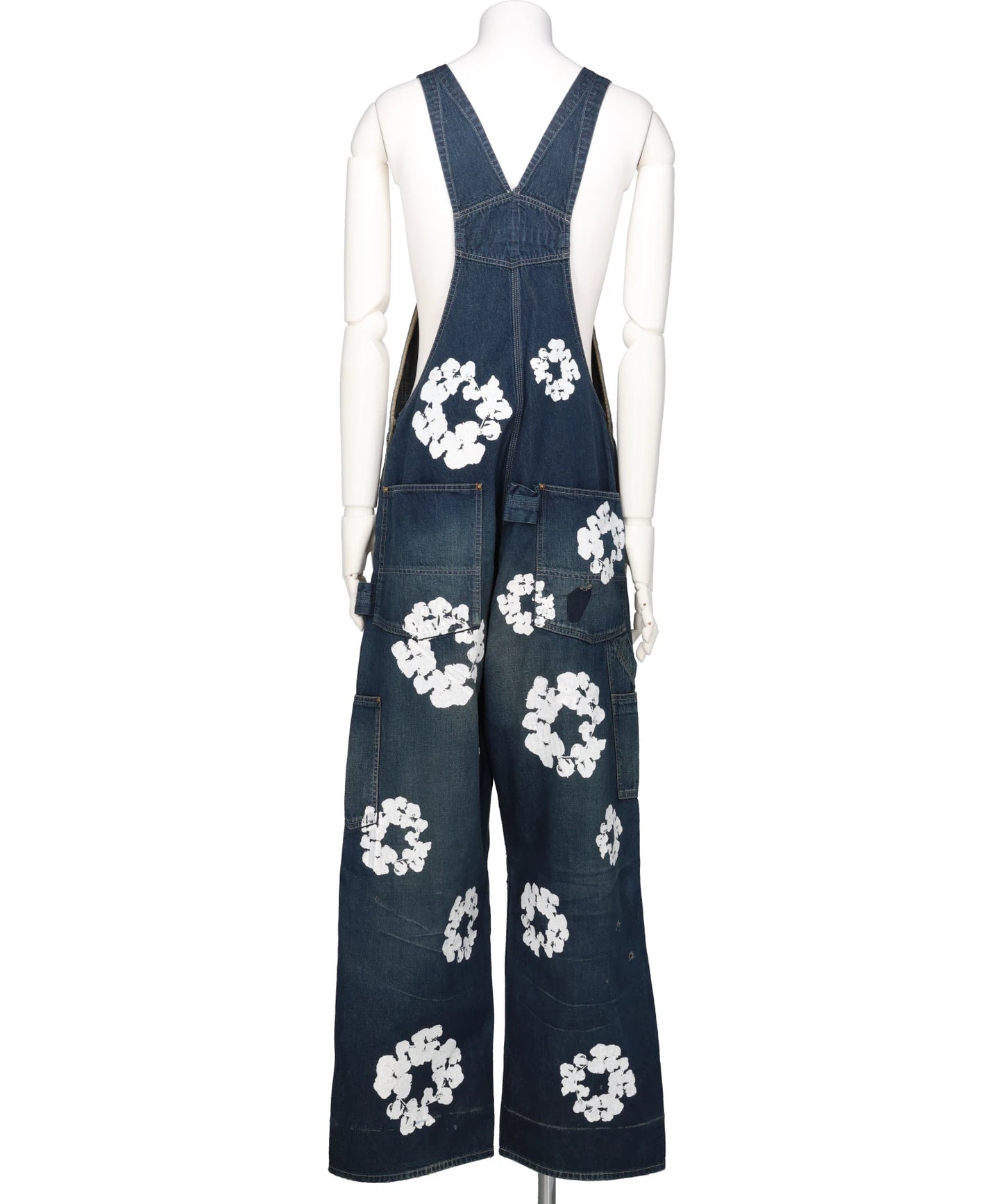 DT_OVER ALL/CT WREATH