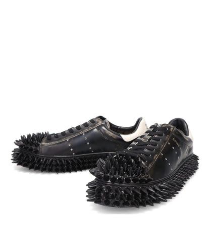 SPIKY LEATHER SNEAKER