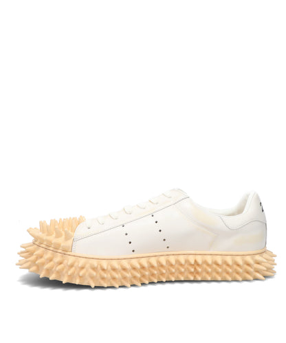 SPIKY LEATHER SNEAKER