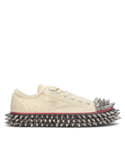 DIRTY SPIKE TOE CAP CANVAS SNEAKER