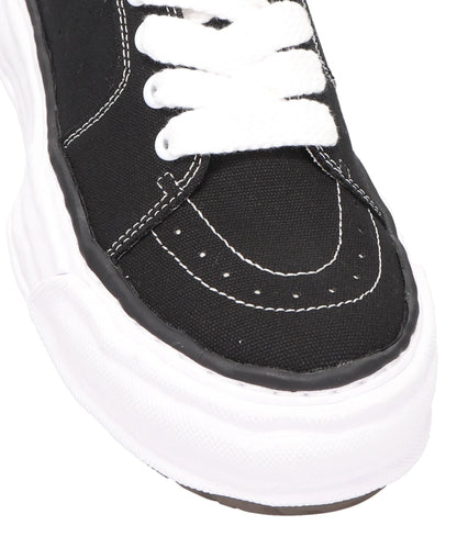 ERIC/ORIGINAL SOLE CANVASLOW-TOP SNEAKER