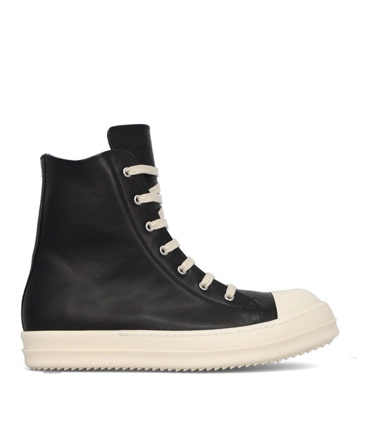 SNEAKS
