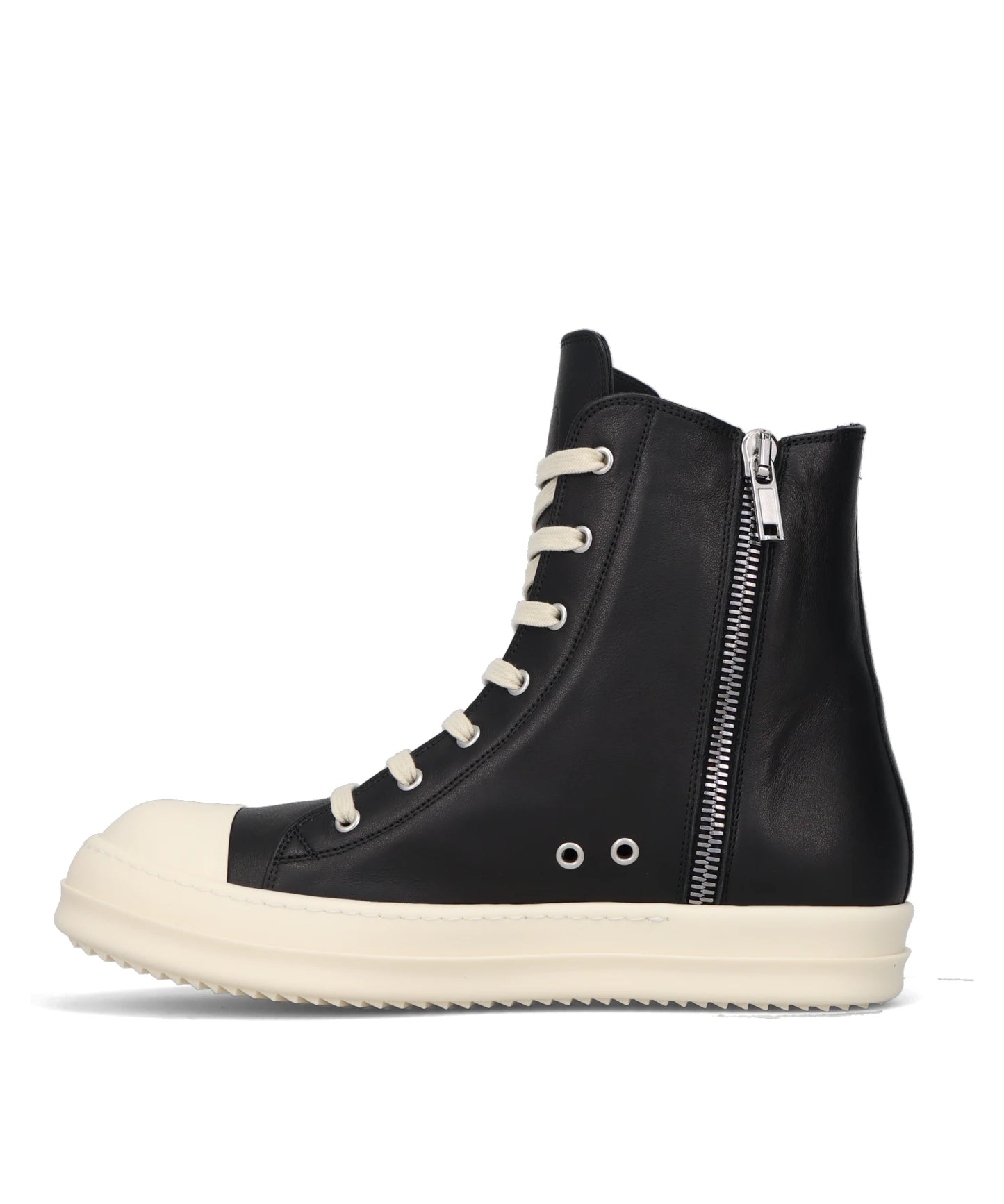 SNEAKS