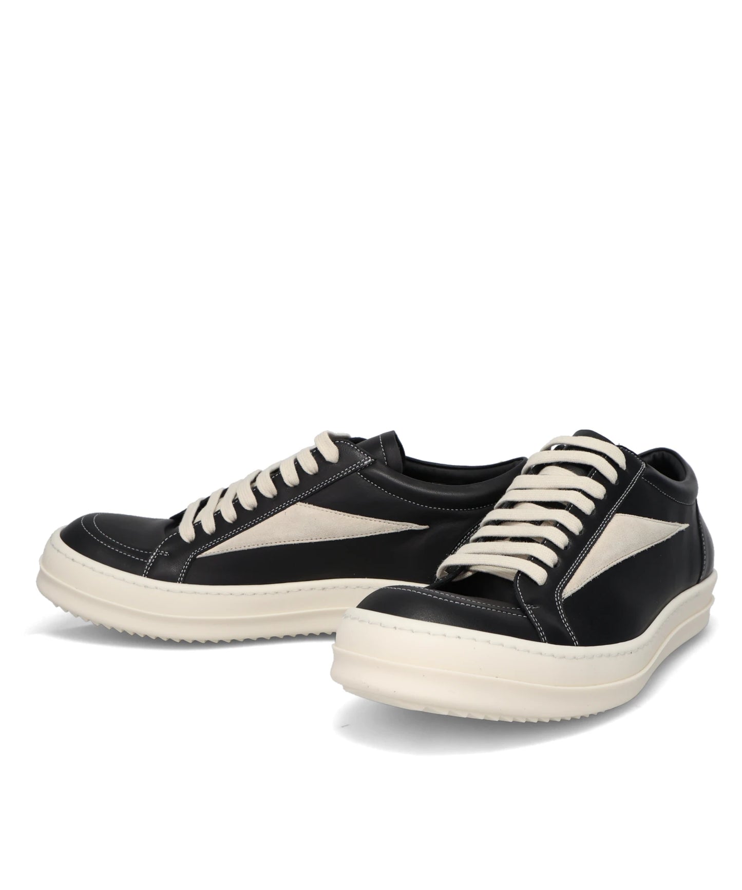 VINTAGE SNEAKS