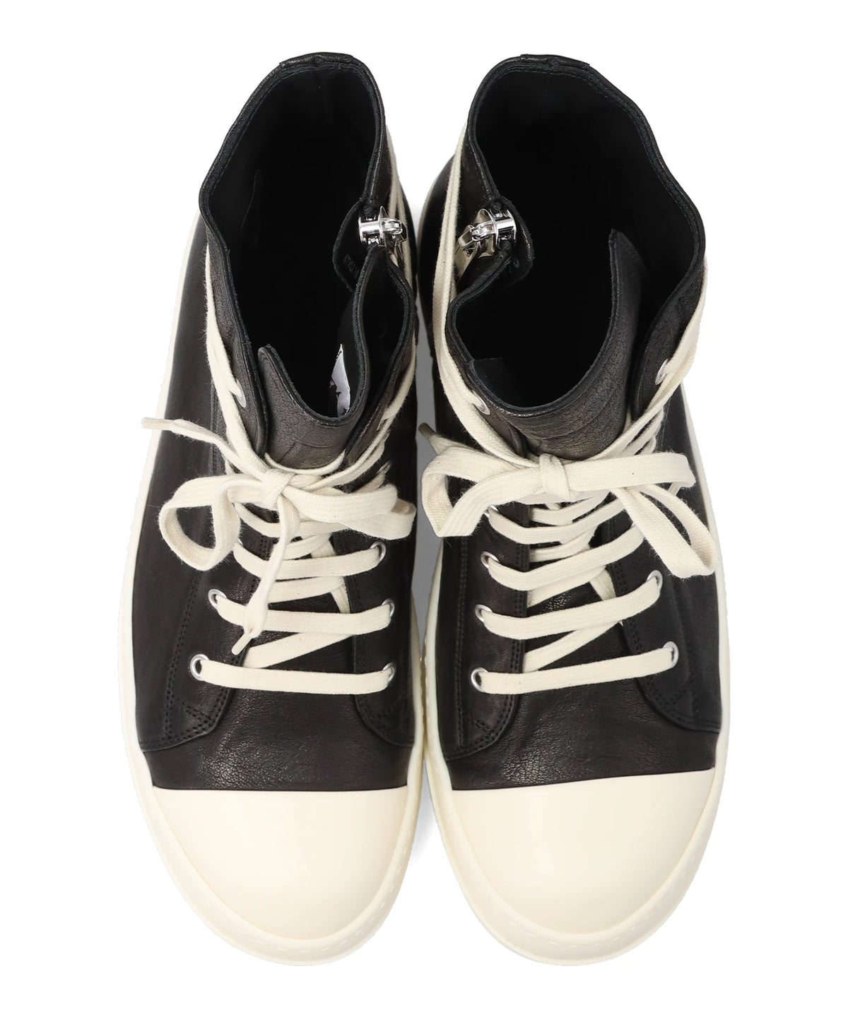 SNEAKS