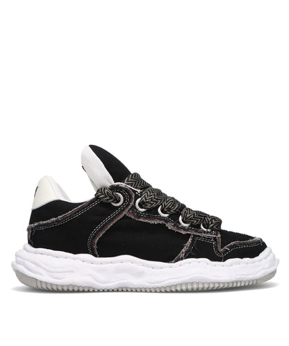WAYNE PUFFER PATTERNED LACELOW-TOP SNEAKERS