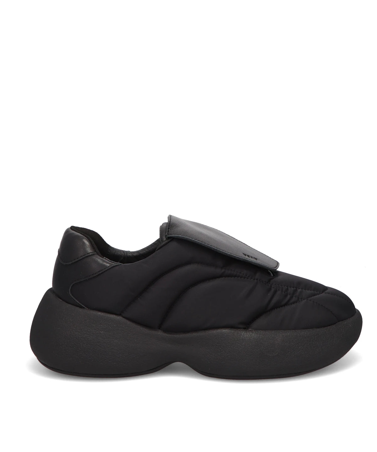 Vein(ヴェイン) NY TWILL PUFFER CLEAT TRAINER MCKA0108127768