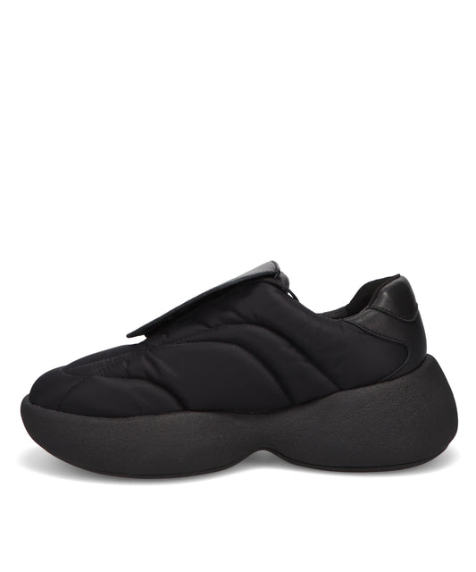 NY TWILL PUFFER CLEAT TRAINER