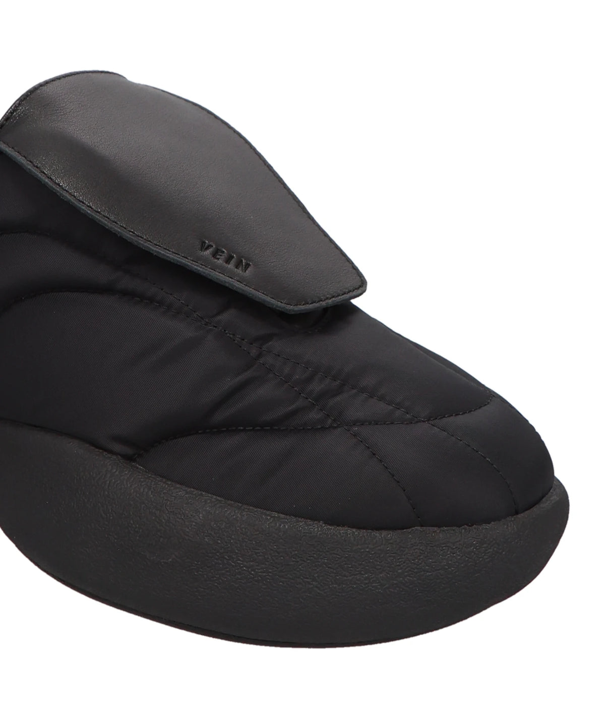 NY TWILL PUFFER CLEAT TRAINER