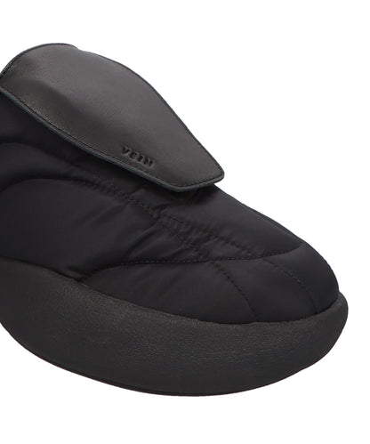 NY TWILL PUFFER CLEAT TRAINER