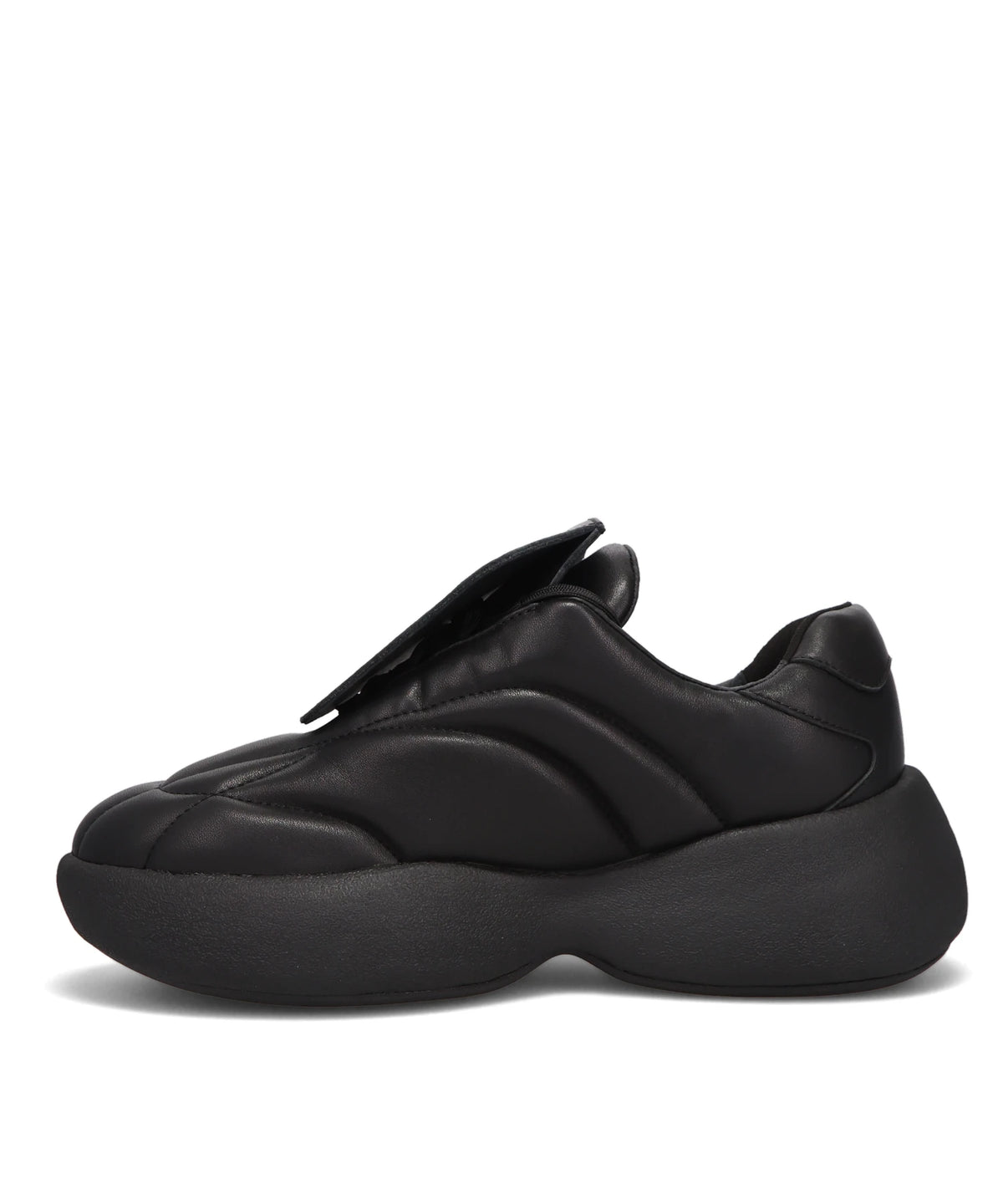 COW LEATHER PUFFER CLEAT TRAINER