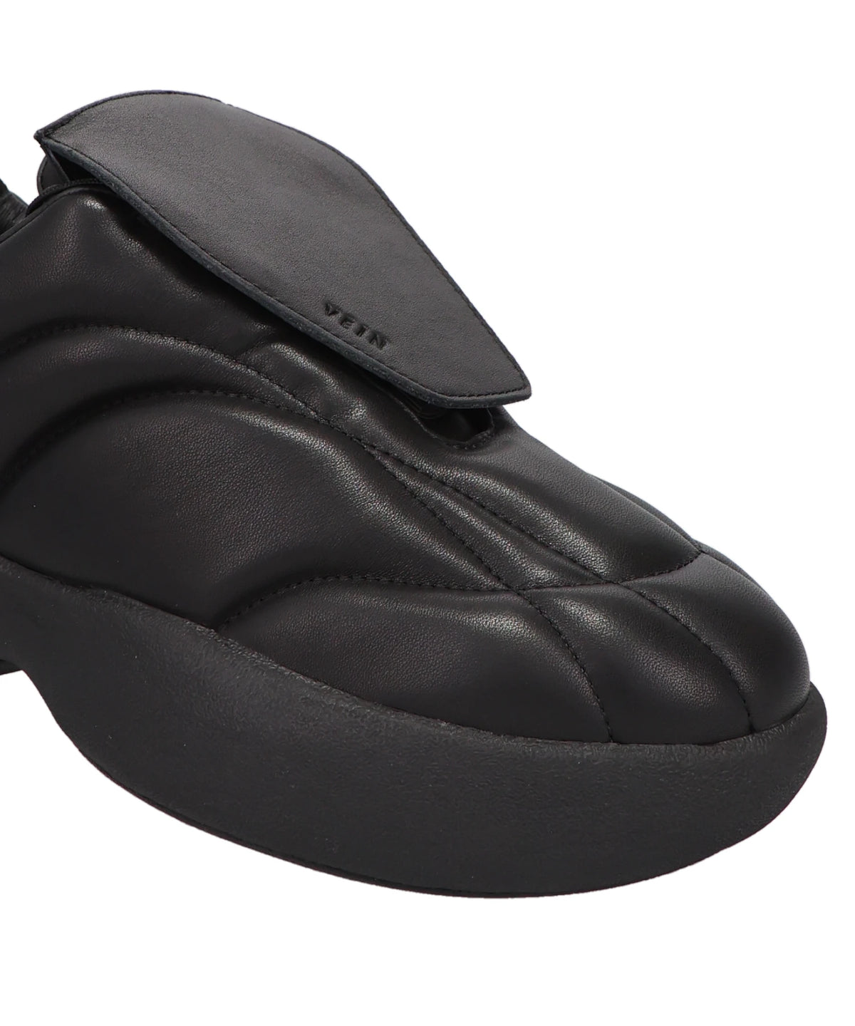 COW LEATHER PUFFER CLEAT TRAINER