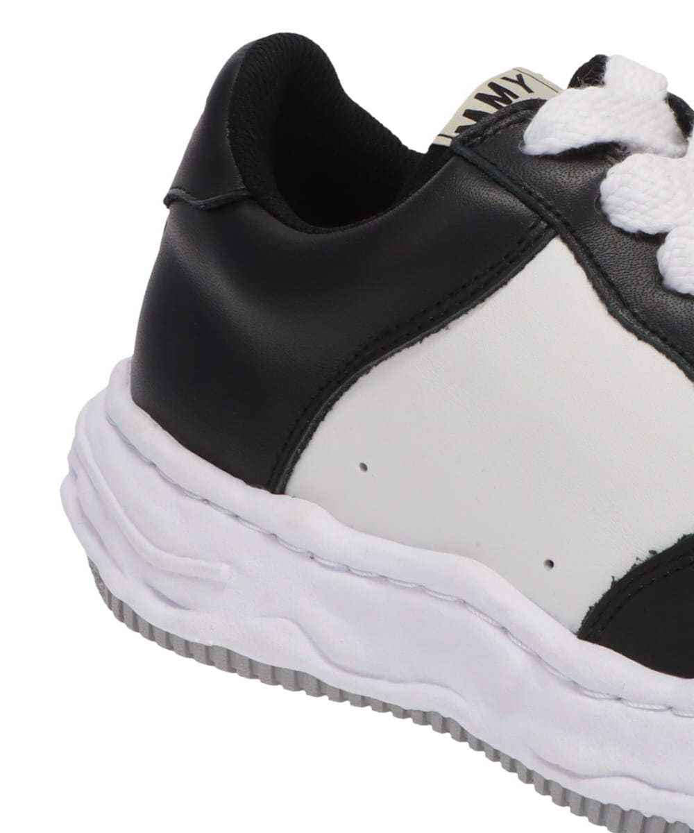 WAYNE LOW/ORIGINAL SOLE LEATHERLOW-TOP SNEAKER