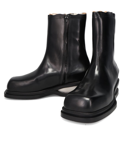 STUN BOOT