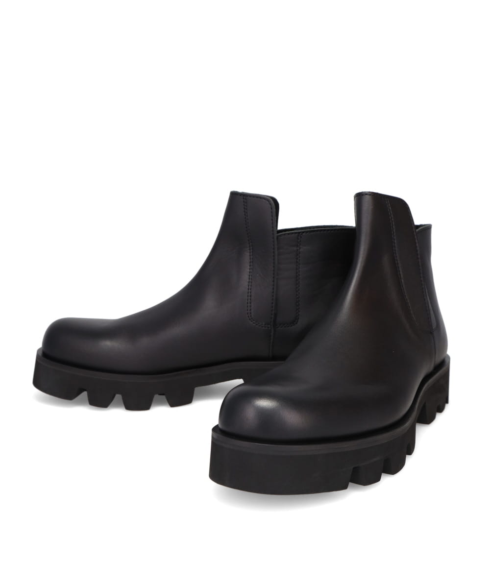 INNERGORE BOOTS WITH CHUNKY SOLE