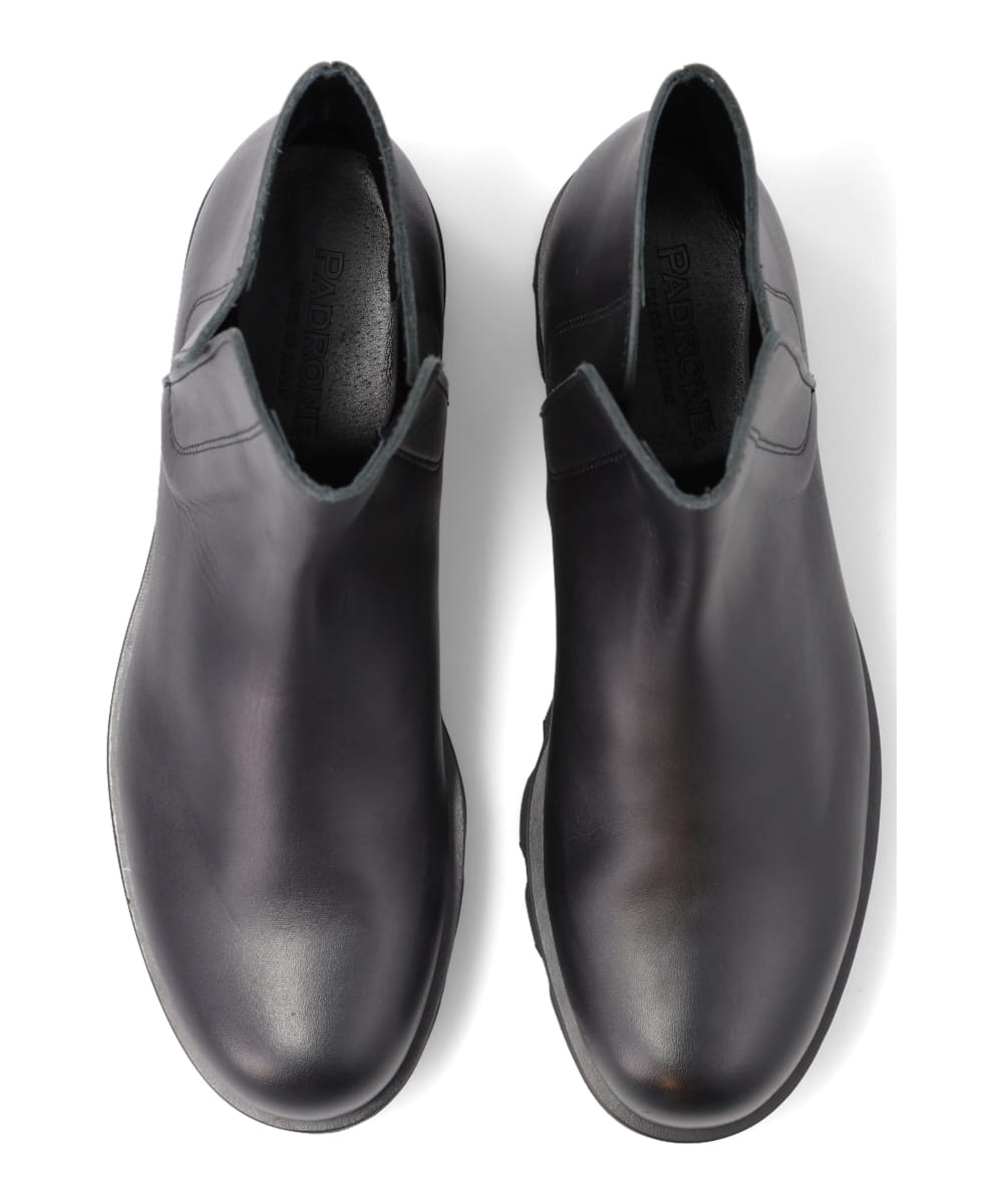 INNERGORE BOOTS WITH CHUNKY SOLE