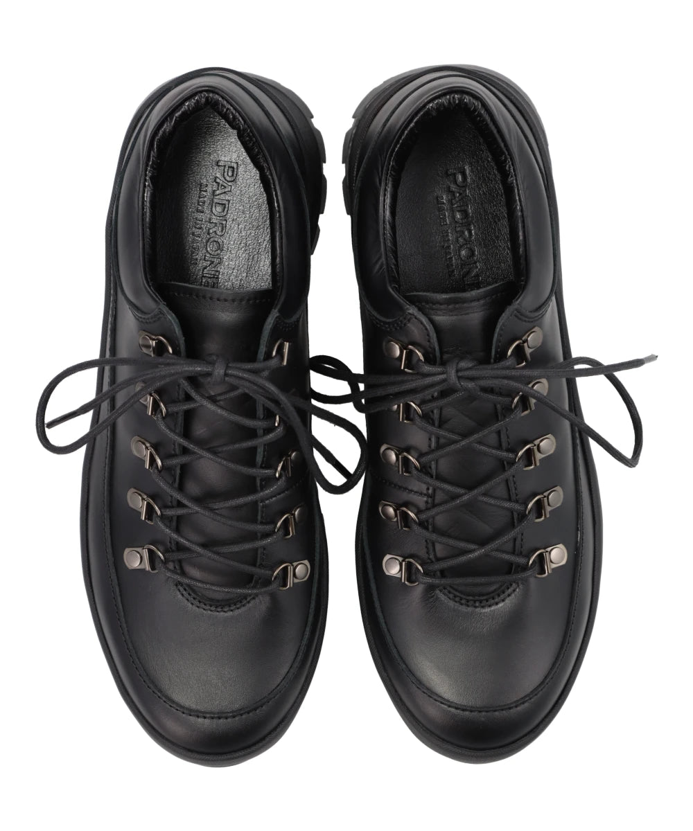 TREKKING SHOES with 884C Vibram