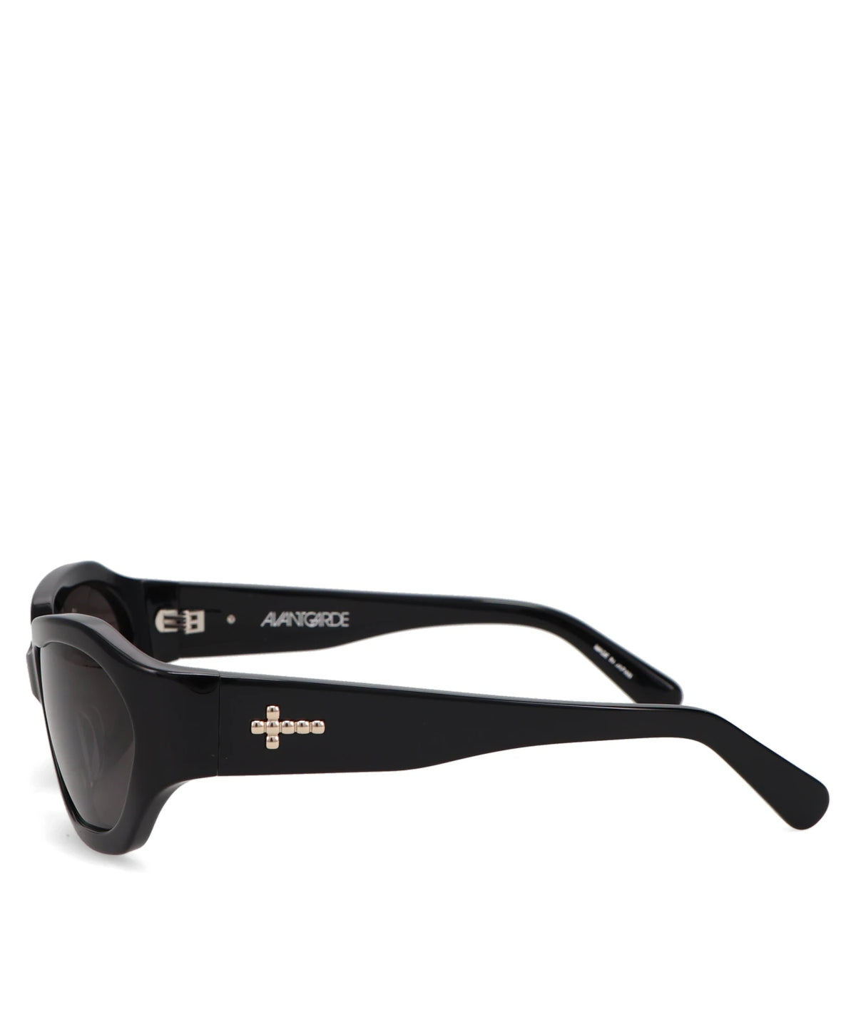 "AVANTGARDE" EYEWEAR