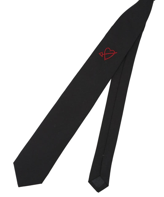 HEART EMBROIDERED TIE