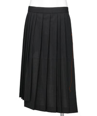 PLEATED APRON