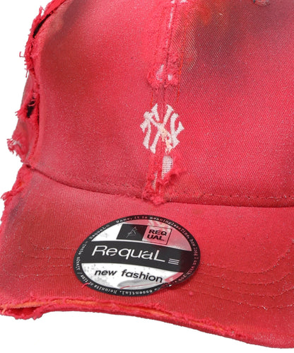 DAMEGE CAP WITH YANKEES