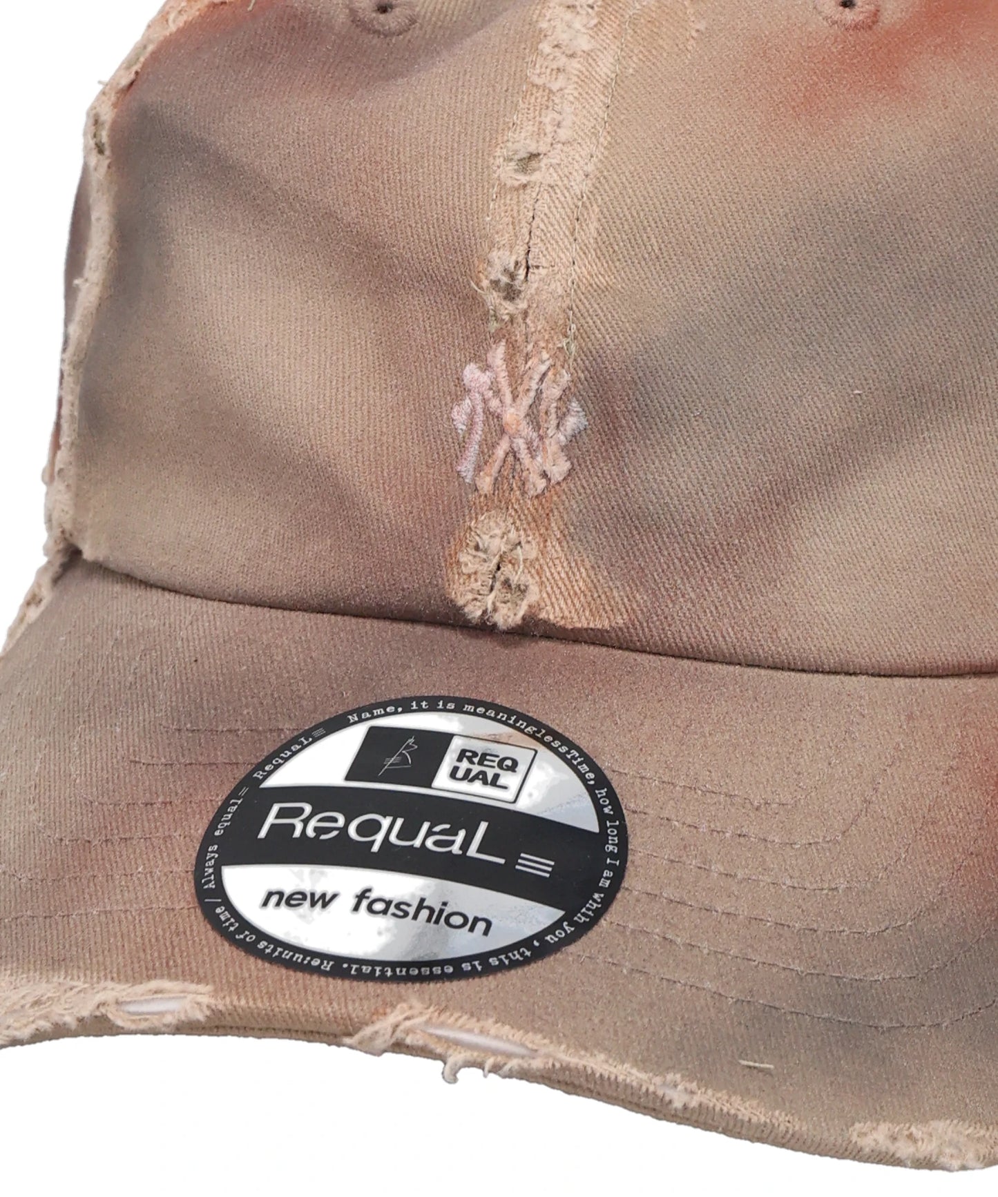 DAMEGE CAP WITH YANKEES